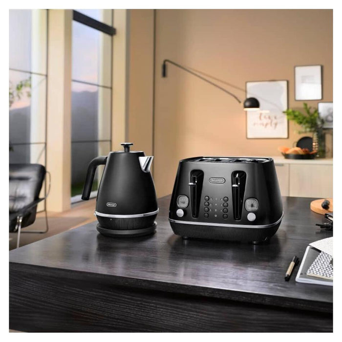 Delonghi Delonghi Distinta Moments 4 Slice Sunset Black CTIN4003BK