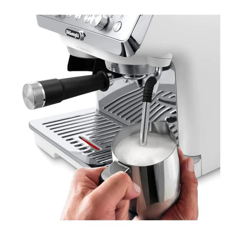 Delonghi La Specialista Arte Manual Espresso Coffee Machine EC9155W_4