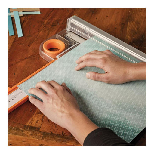 Fiskars 12" Rotary Bypass Trimmer, Cuts 20 Sheets FK8820016_2