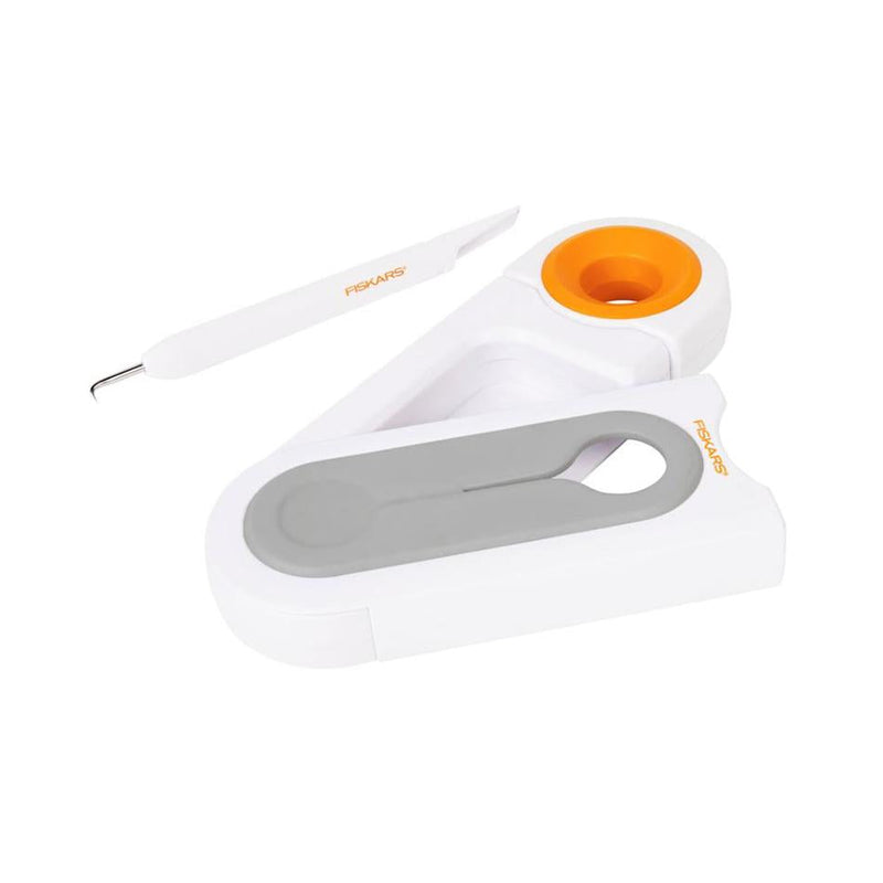 Fiskars All-In-One Vinyl Weeding Tool with Cutter & Receptacle_1