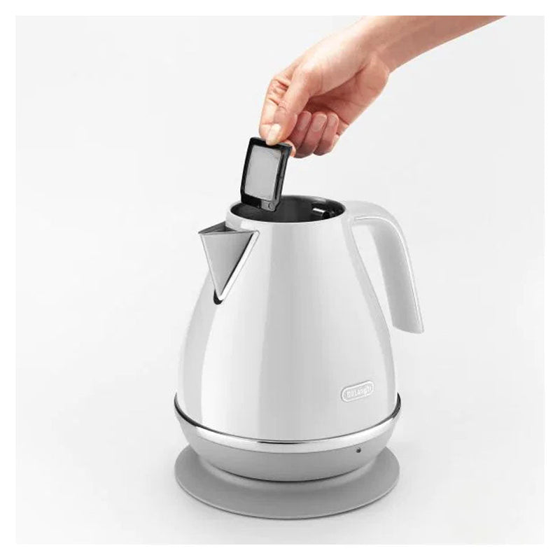 Delonghi Icona Capitals Kettle - White KBOC2001W...