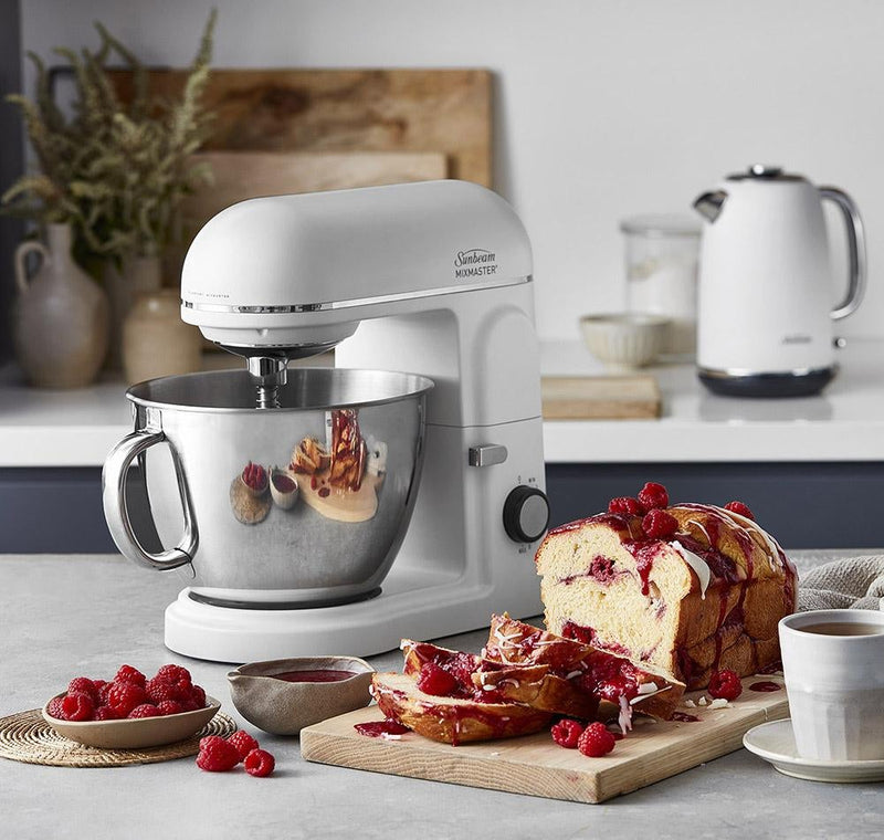 Sunbeam Planetary Mixmaster® The Master One Ocean Mist White - Folders